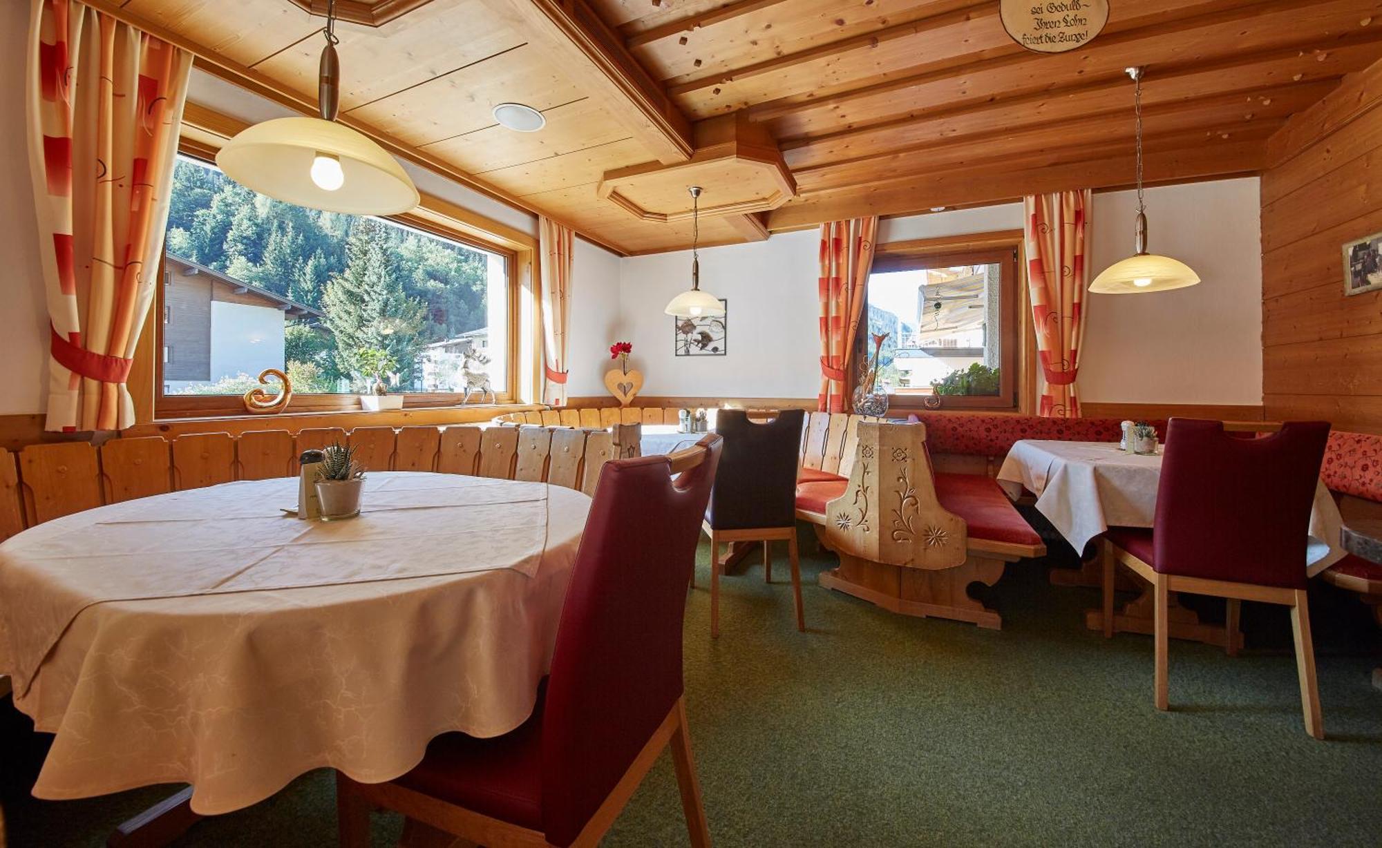 Apart-Hotel Forellenhof Saalbach-Hinterglemm Exterior photo